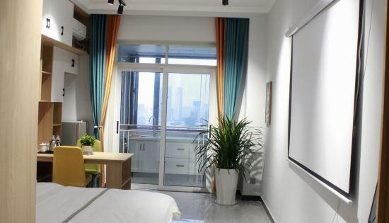 Chambre - Yifeng Hotel (Zhumadian West High-speed Railway Station)