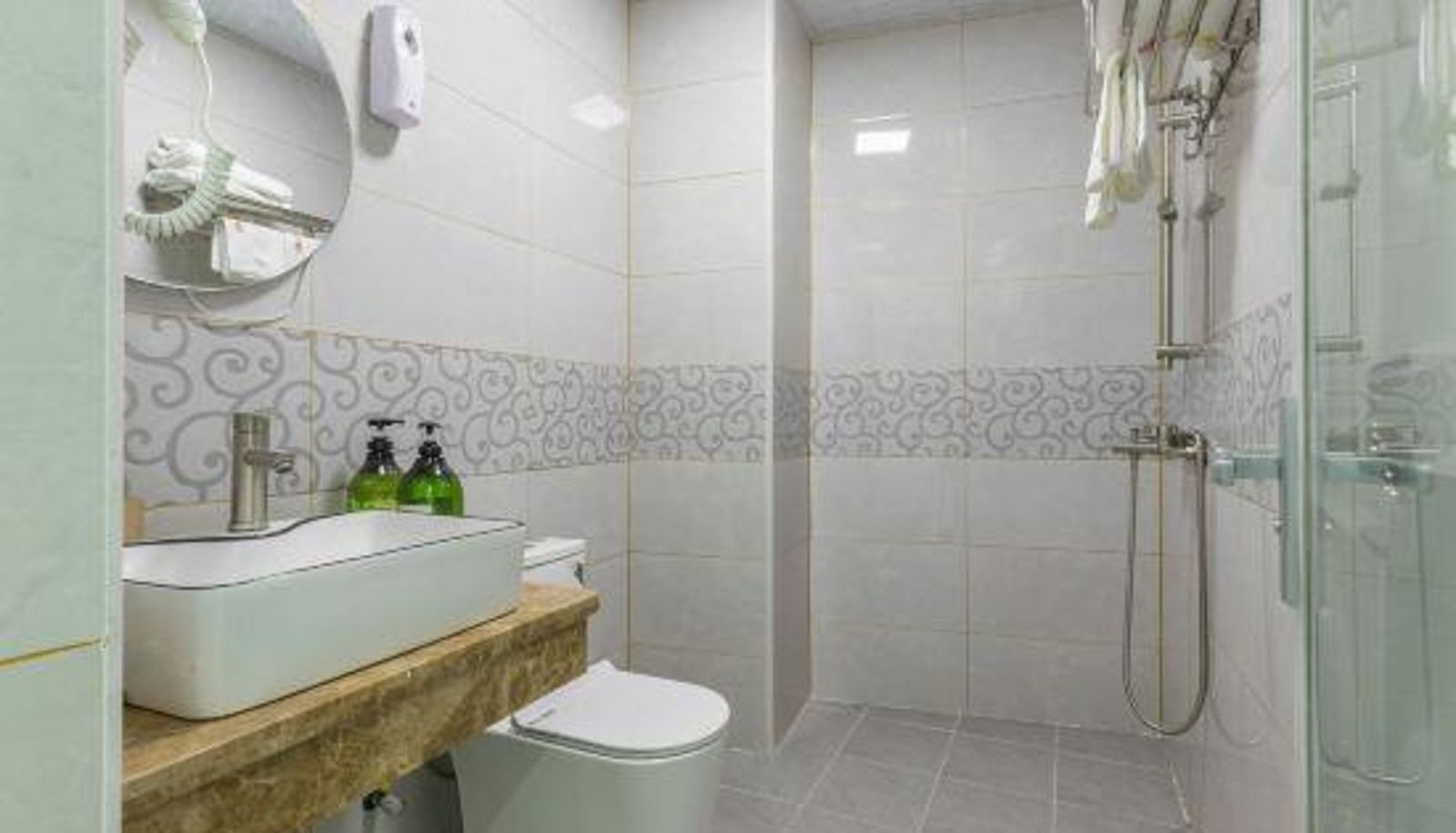 Chambre avec balcon - Zhaoqing Qinghe Boutique Hotel (Dinghushan Scenic Area Branch)