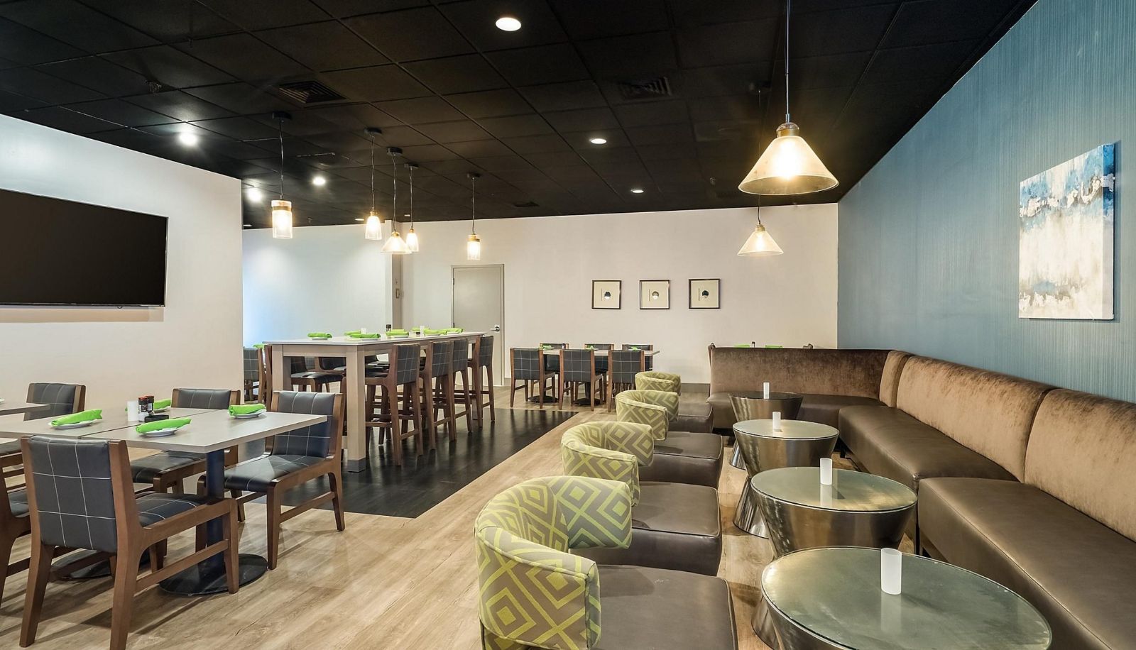 Restaurant - ENVISION HOTEL & CON CTR MNFIELD-FOXBORO