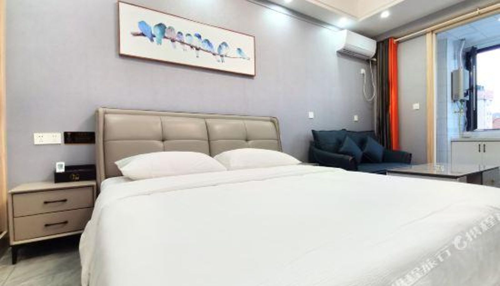 Zimmer - Fengwo Hotel (Zhumadian West High-speed Railway Station Jianye Store)
