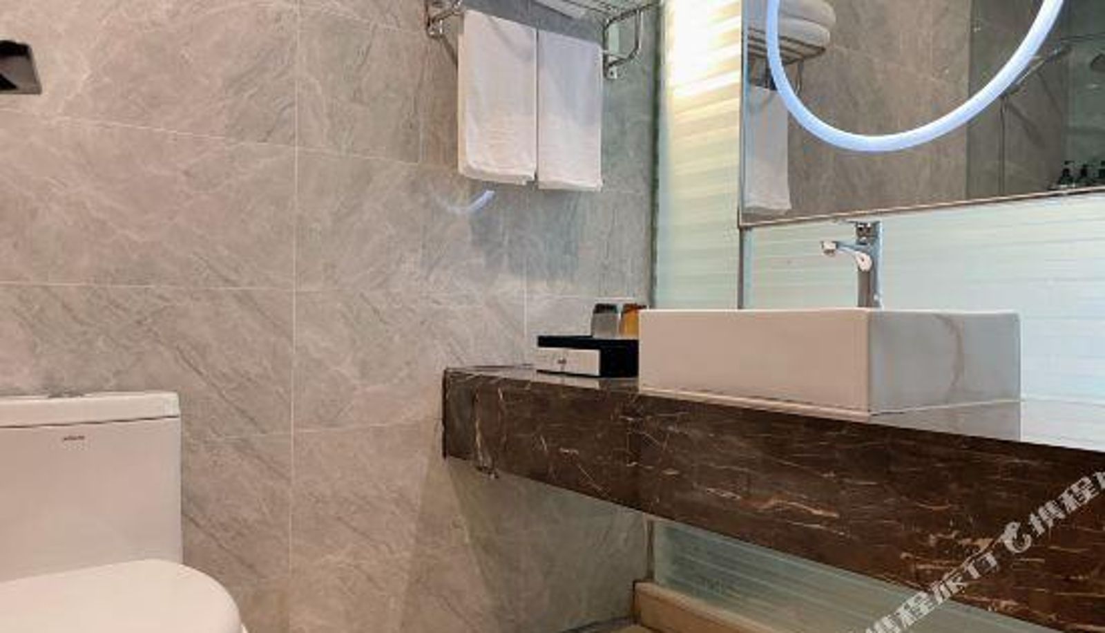 Zimmer - Zhumadian Tiandou Hotel