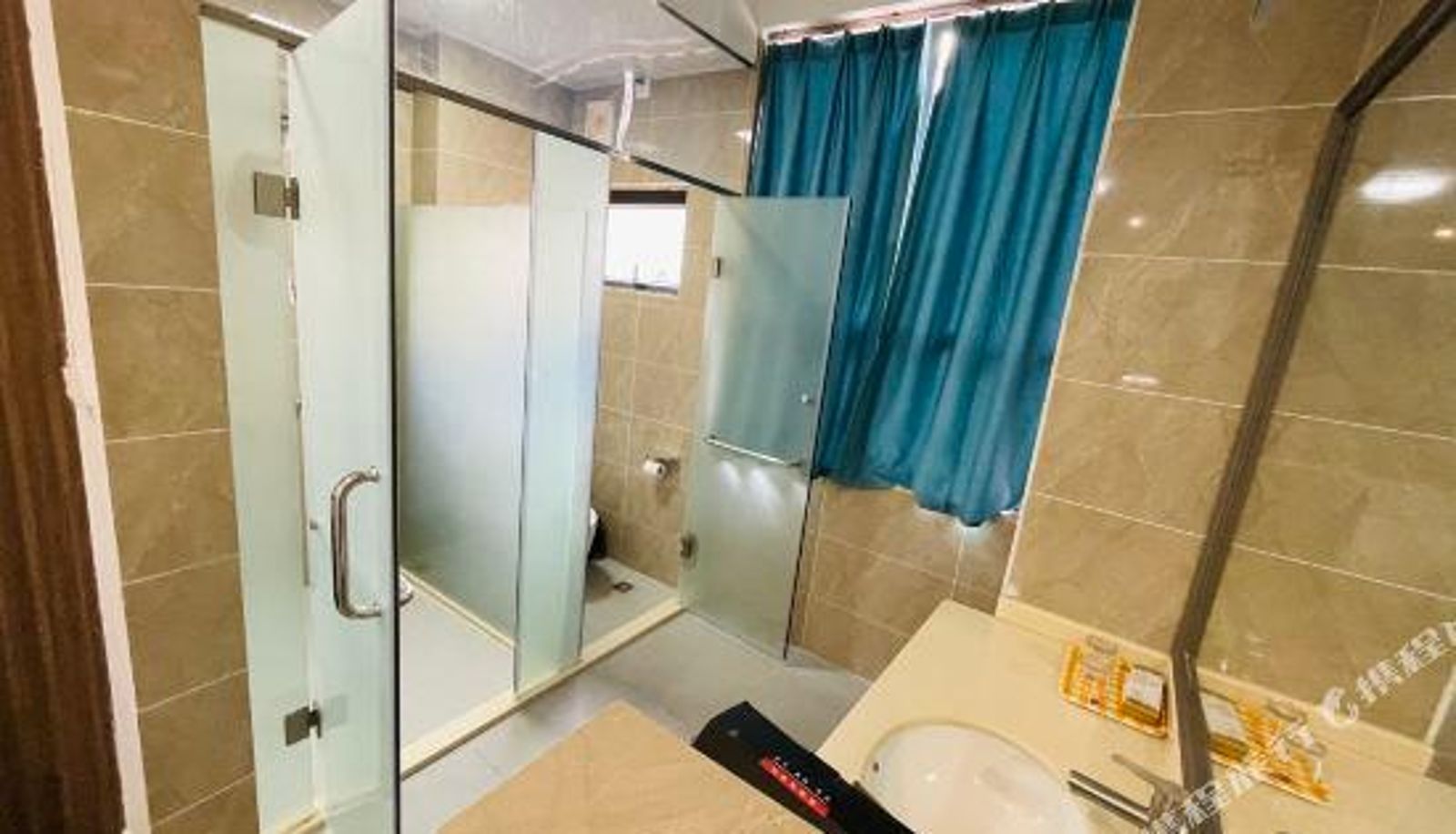 Zimmer - Cadre Training Apartment (Zhanjiang Lingnan Normal University Store)