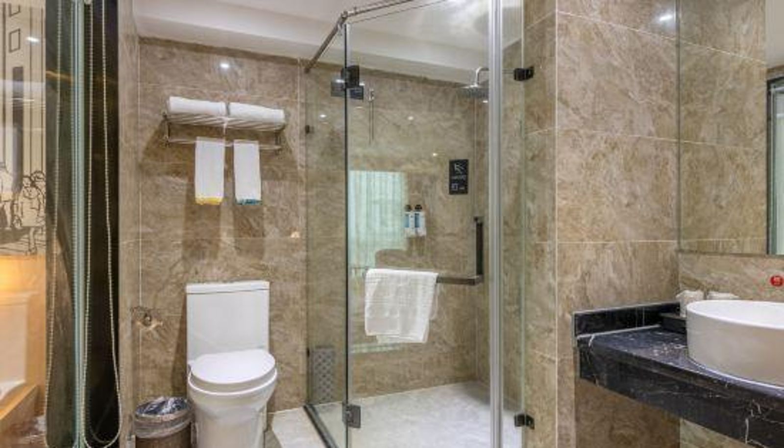 Business room - City Comfort Inn