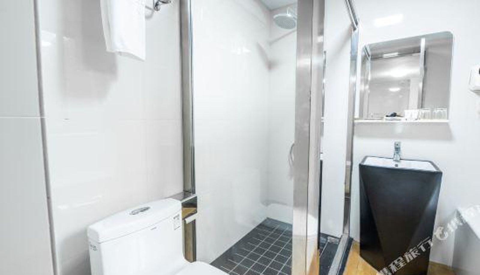 Camera business - Binhai Holiday Apartment