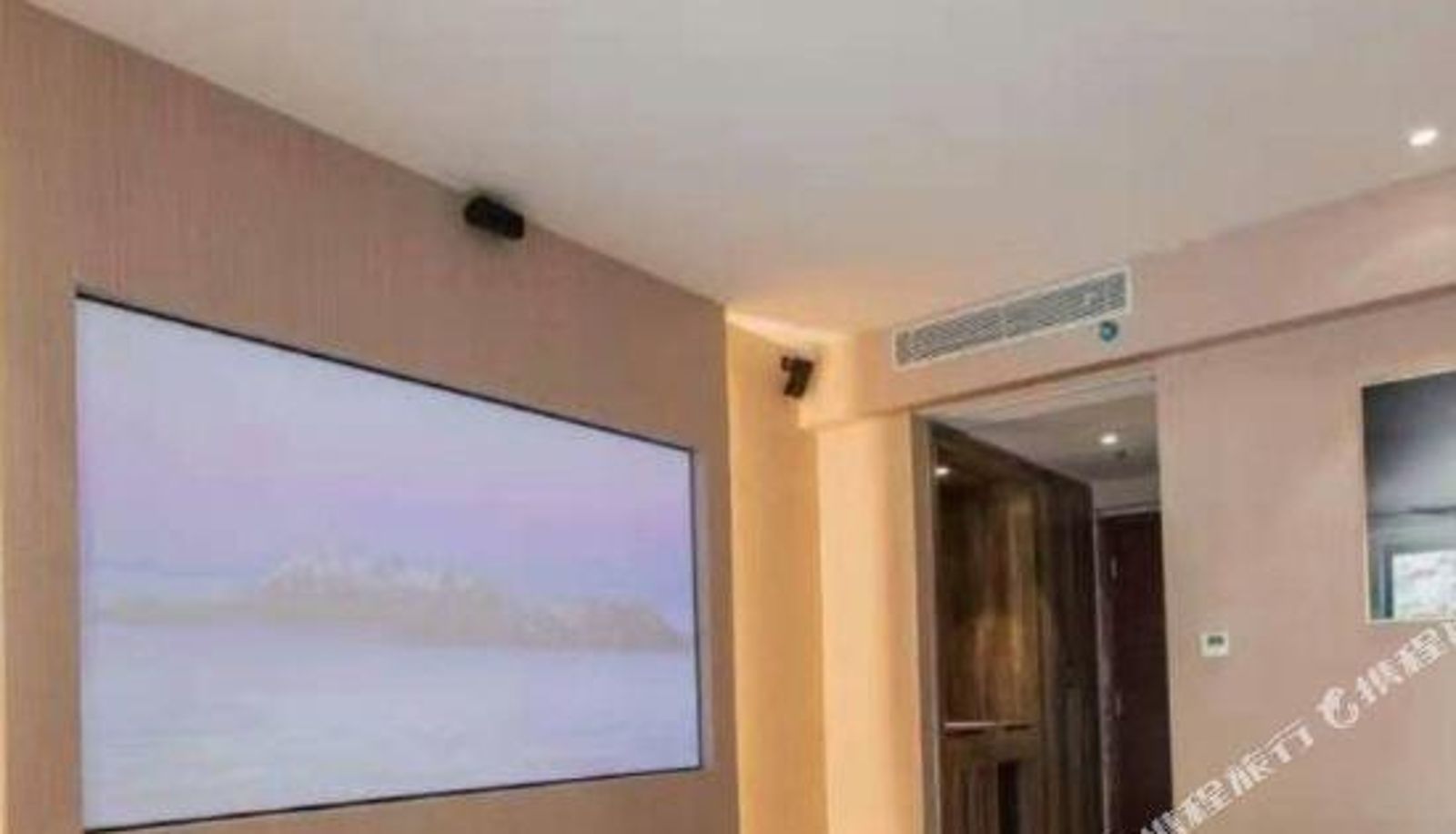 Zimmer mit Balkon - Zhanjiang City) Herman cinema apartment (beside Haitian station