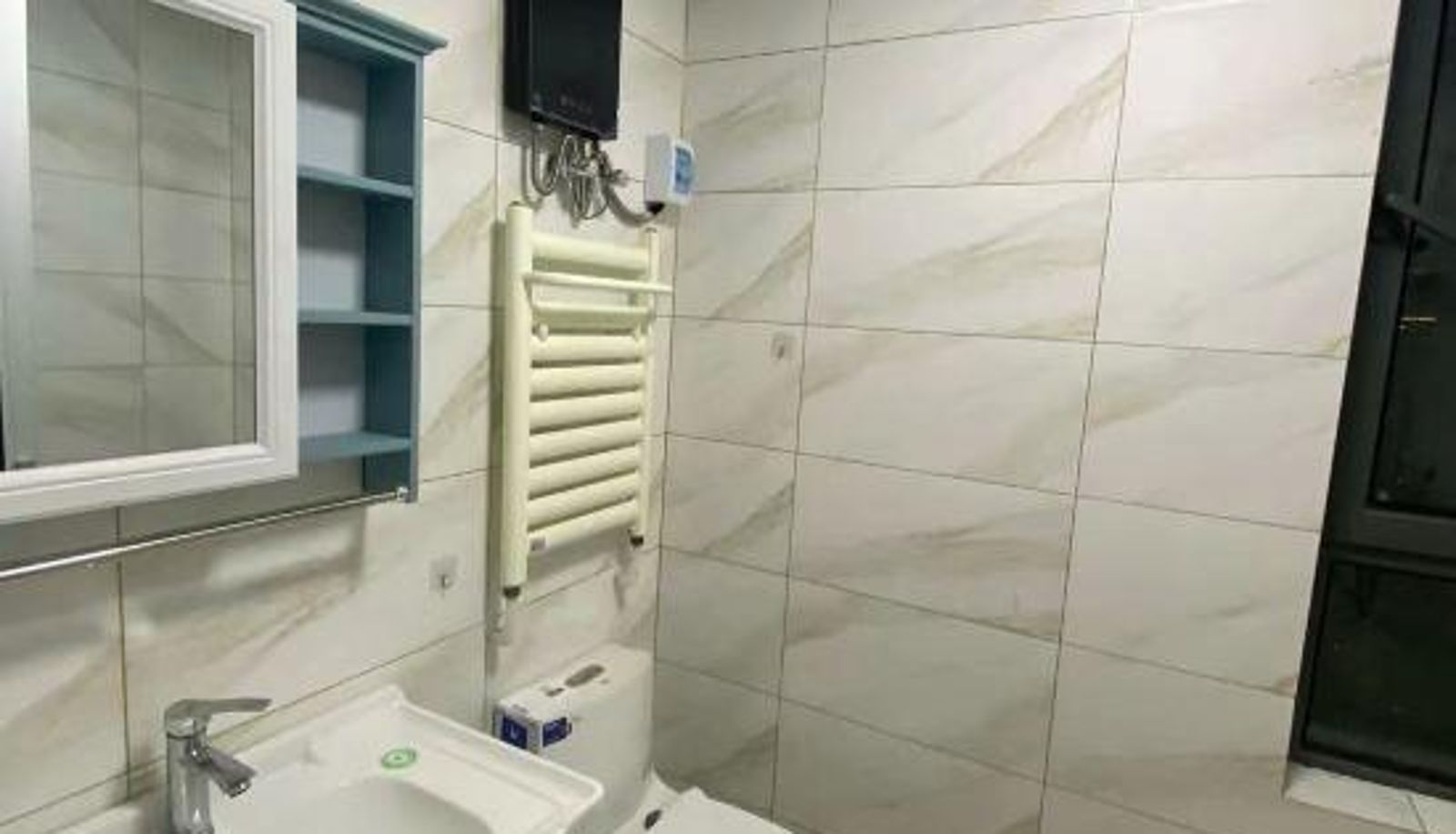 Kamer met uitzicht op het meer - LUMINGSHIGUNGlIUDIAN