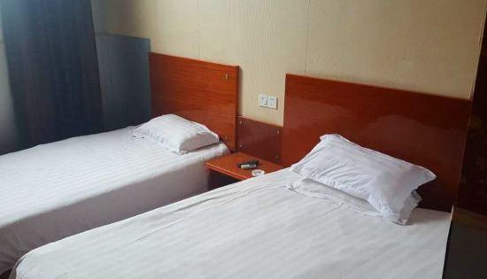 Zimmer - Yixing Zizhu Guest Room