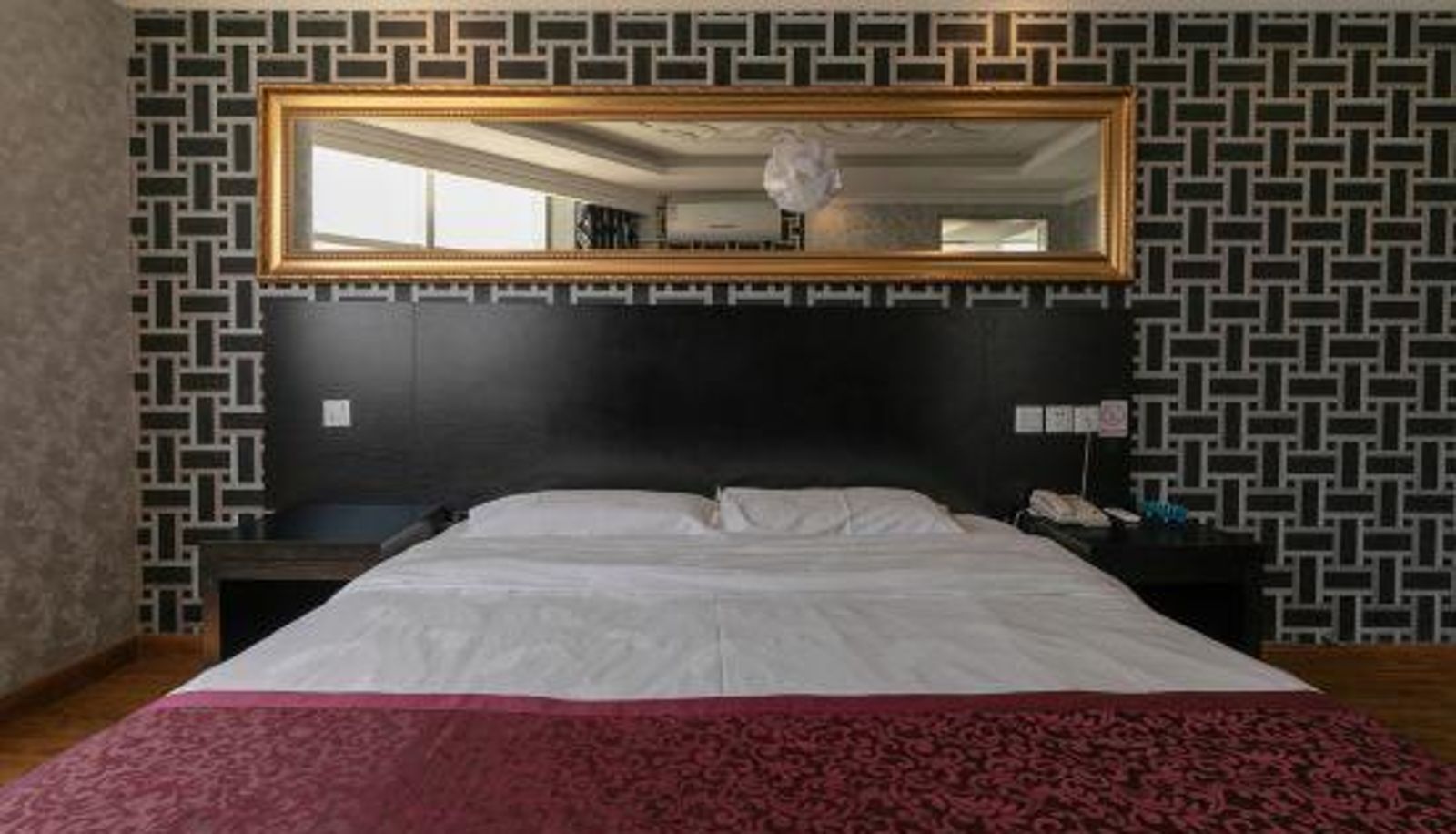 Business room - My Zone Hotel (Yantai Development Zone Jinshatan)