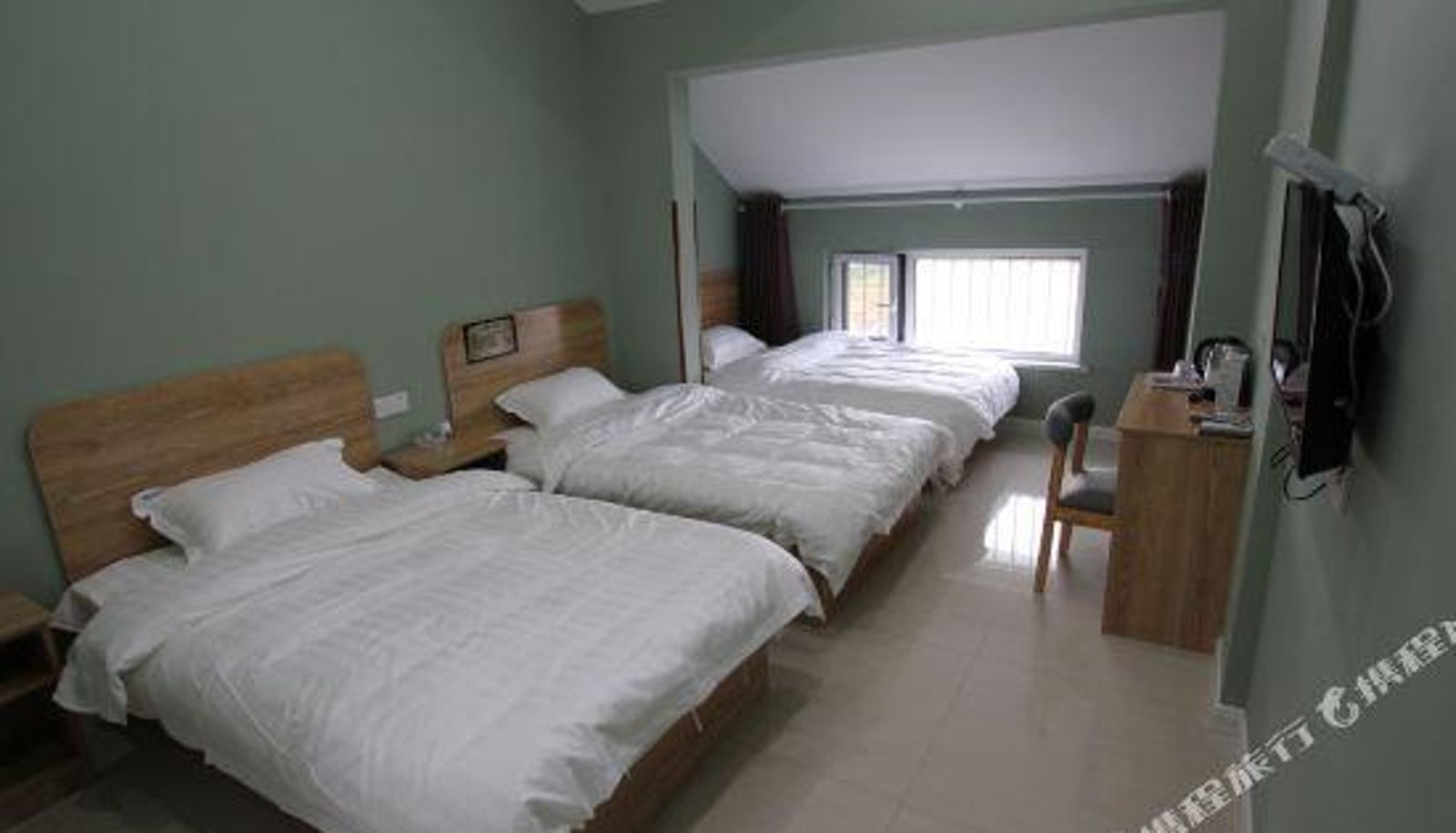 Zimmer - Penglai Lotour Express Hotel New Bus Station