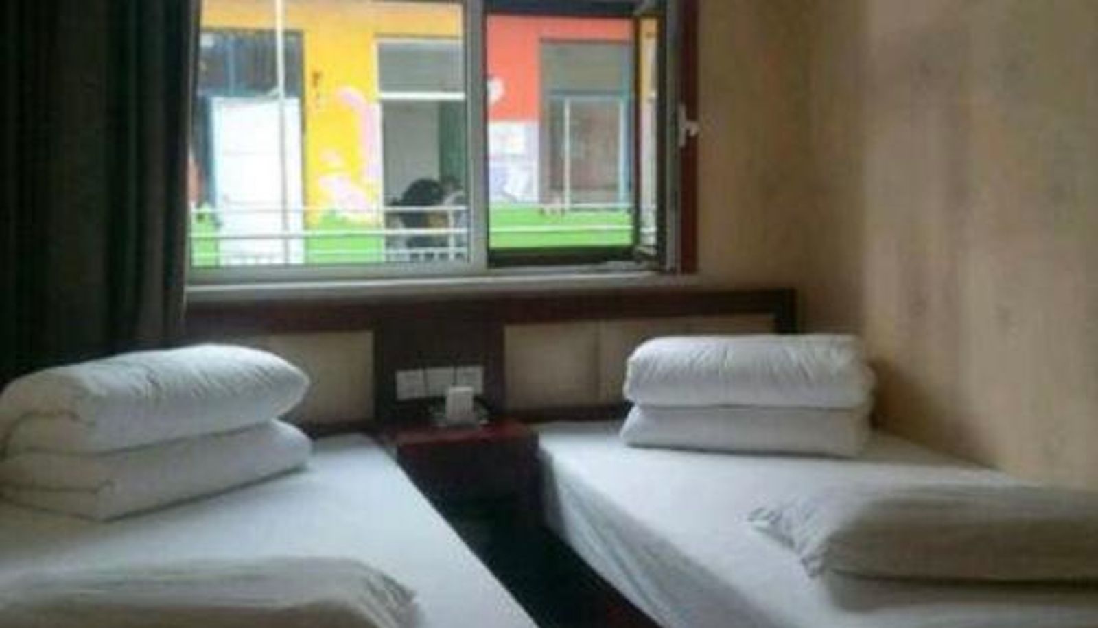 Zimmer - Yulin Jiecheng Hotel