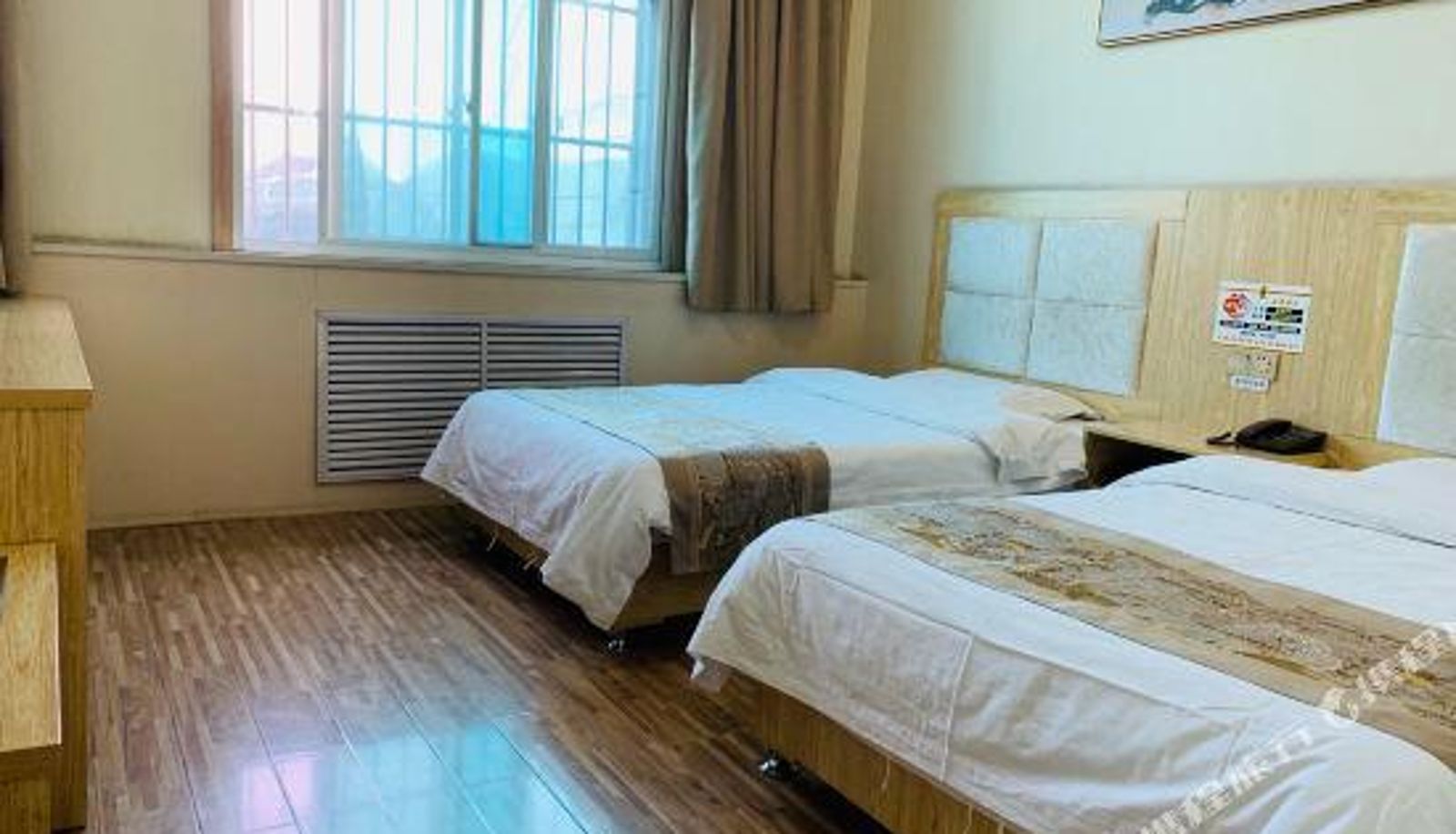 Zimmer - Su-8 Hotel (Yulin College Store)