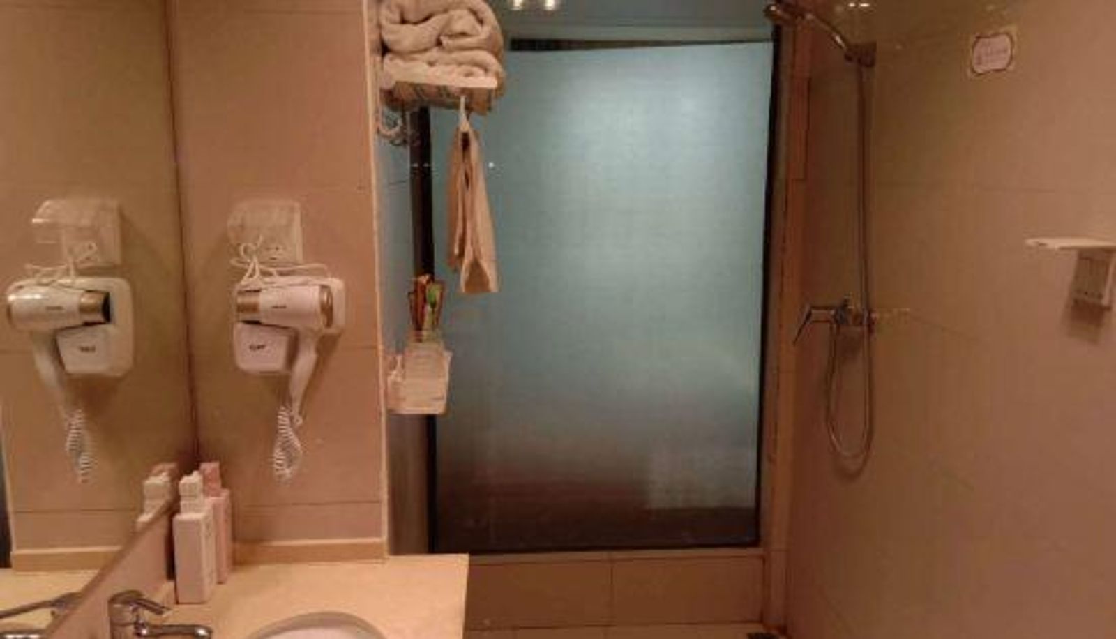 Zimmer - Suzhou On the Road Apartment Hotel