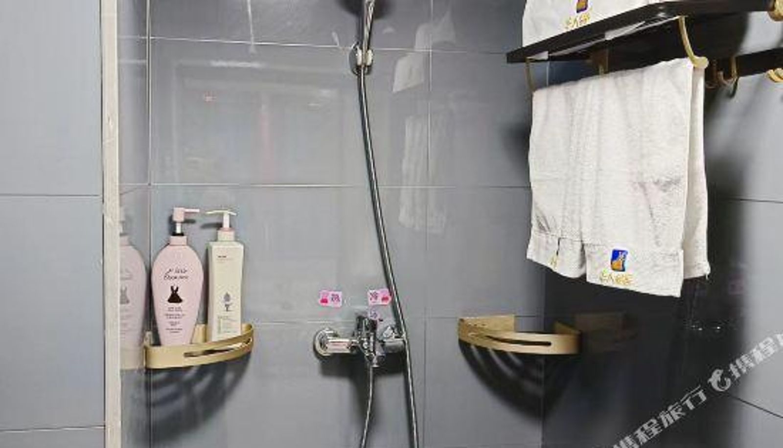 Camera - Chinese Yiju Shared Apartment (Yichun Baishangcheng Shop)