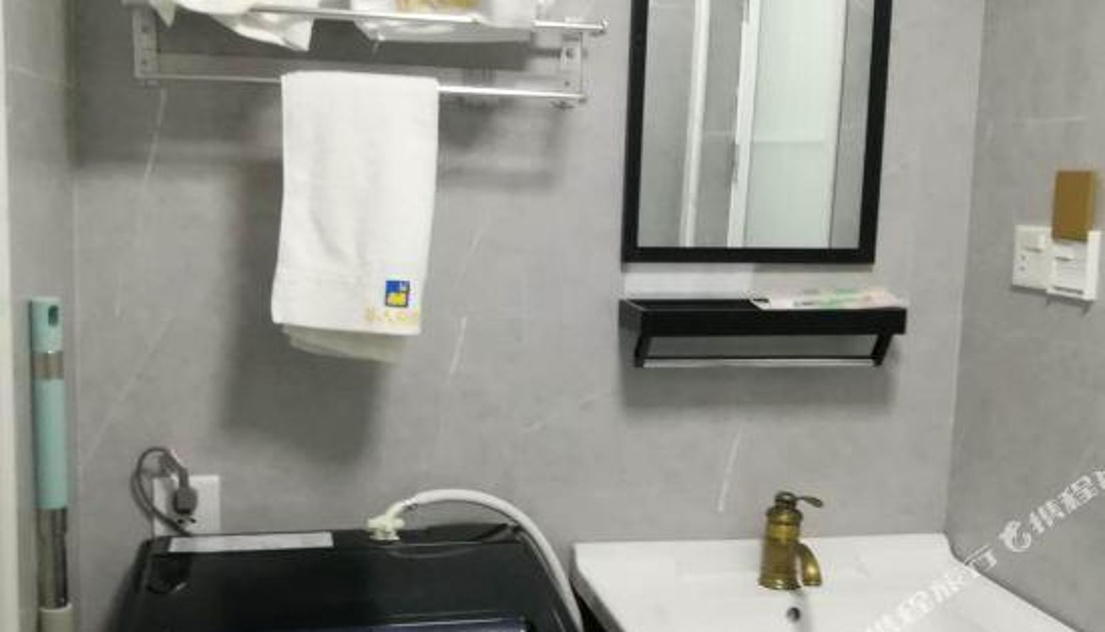 Room - Chinese Yiju Shared Apartment (Yichun Runda Store)