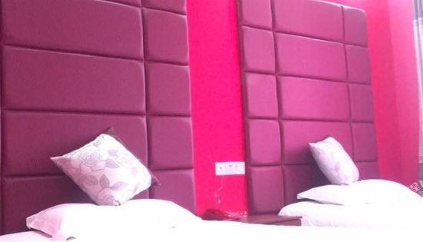 Camera - 1000 and 1 Night Hotel (Yichun East Gate Shop)