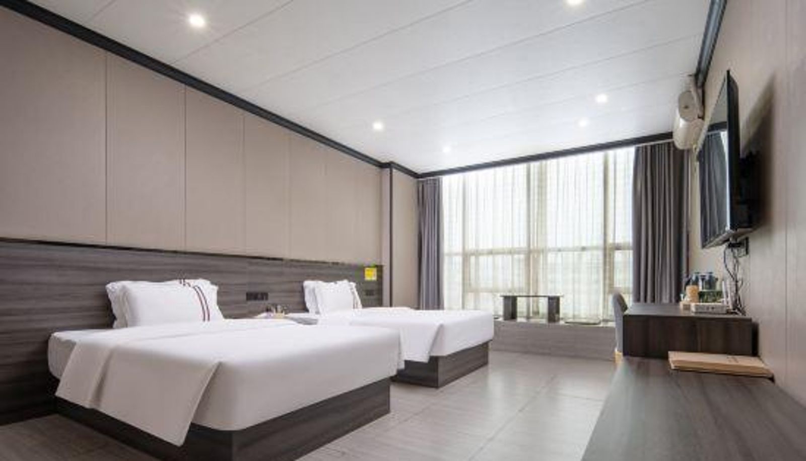 Camera - Yuezhuang Hotel