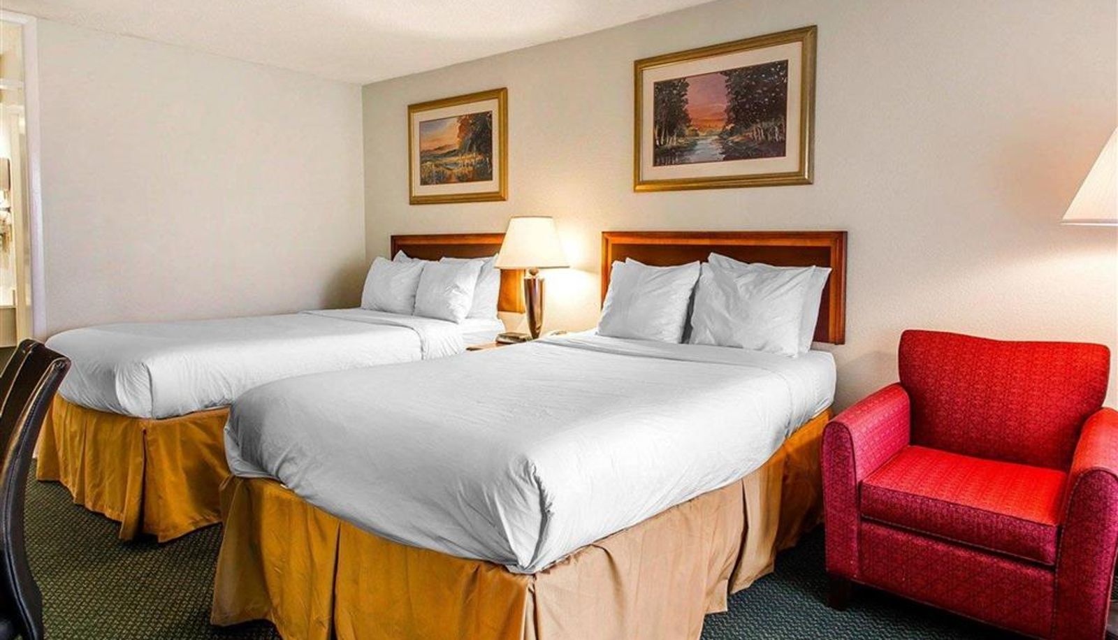 Zimmer - Clarion Inn & Suites Dothan South