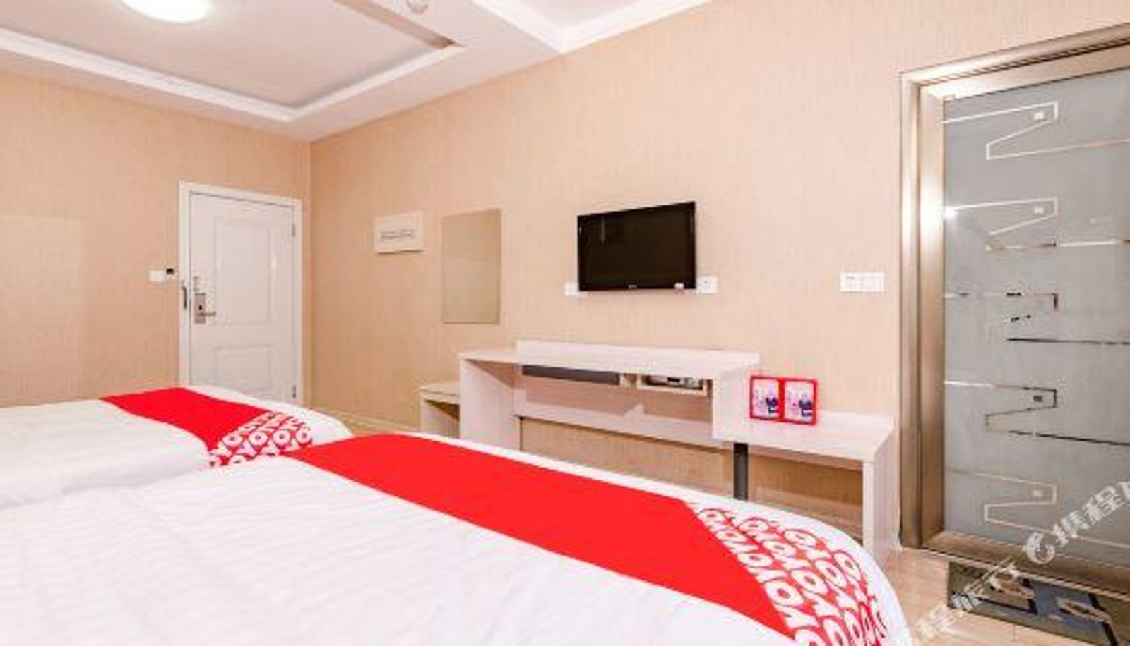 Zimmer - Xinyang Sunday Fashion Express Hotel