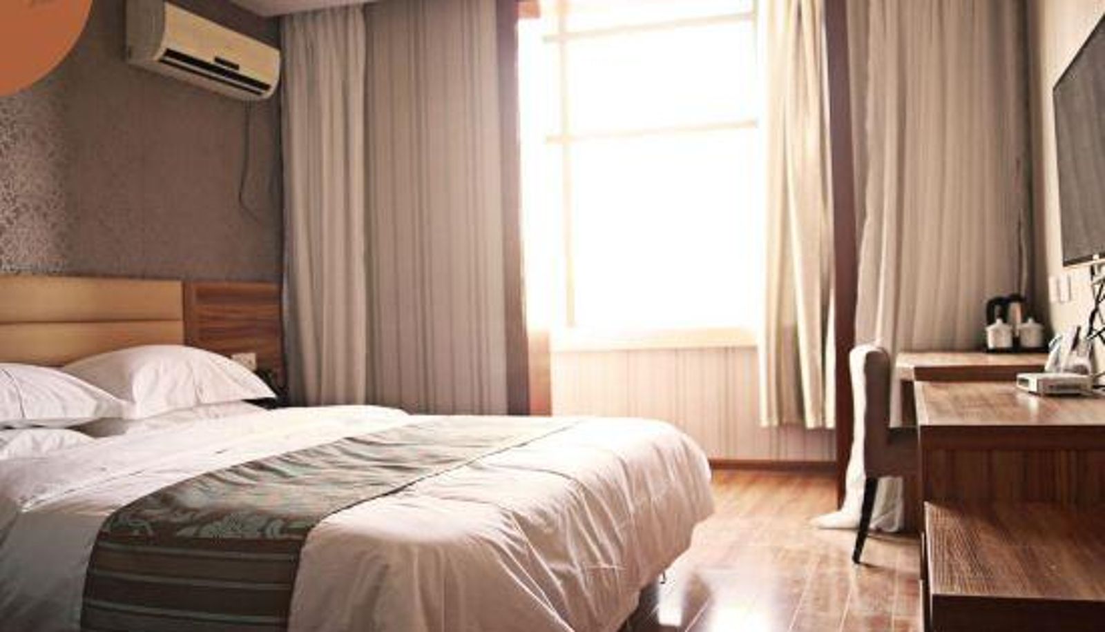 Innenbreich - Xinyang Dongli Business Hotel