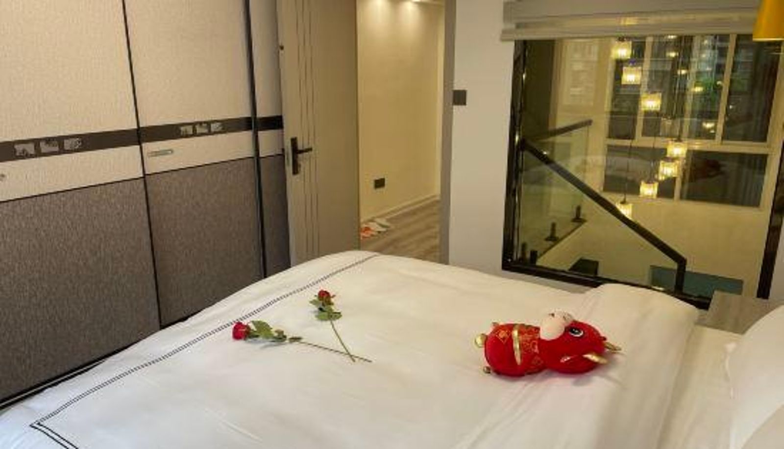 Business room - Wowo Intelligent Hotel (Xinyang High Speed Railway Station)