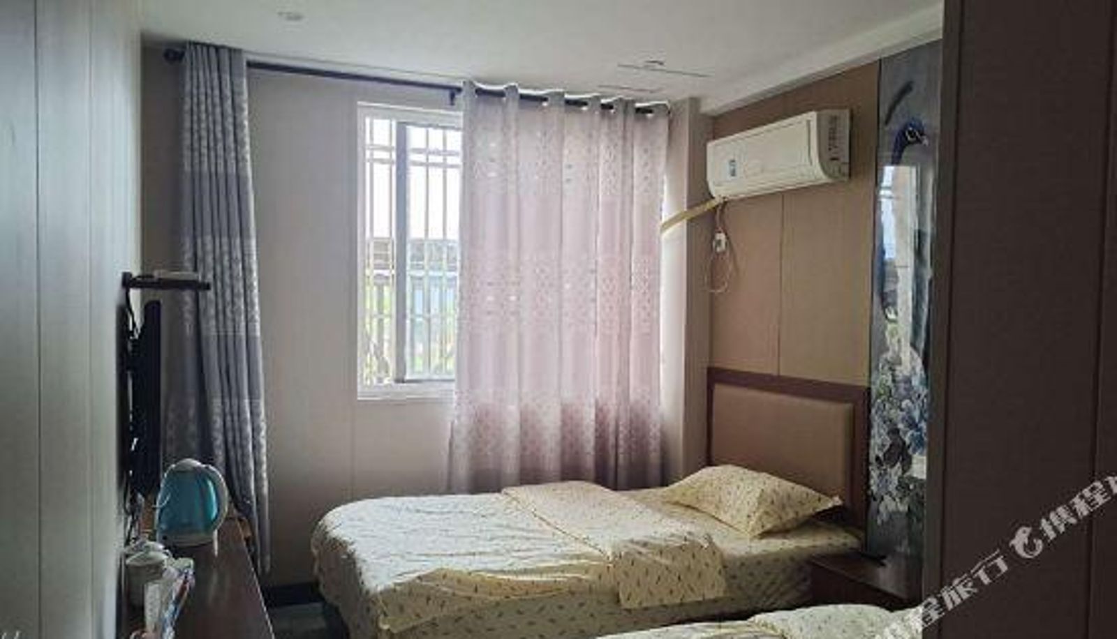Zimmer - Yuxian Hongrui Express Hotel