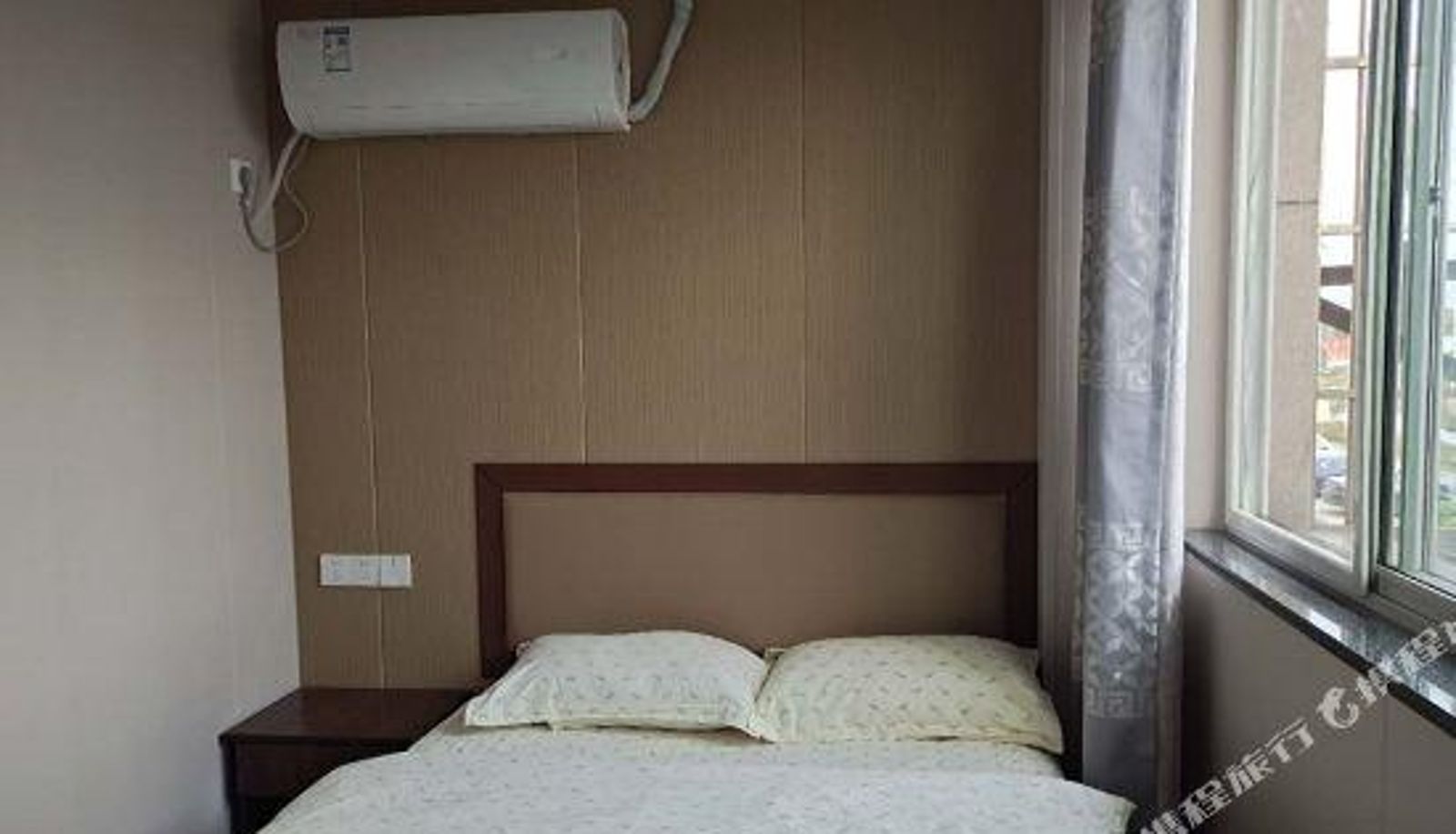 Zimmer - Yuxian Hongrui Express Hotel