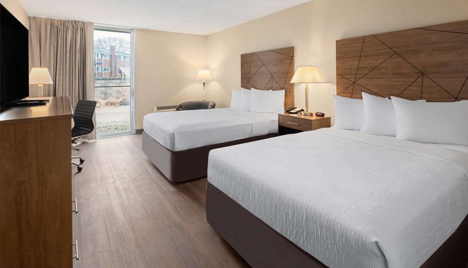 Zimmer - Wingate by Wyndham Troy