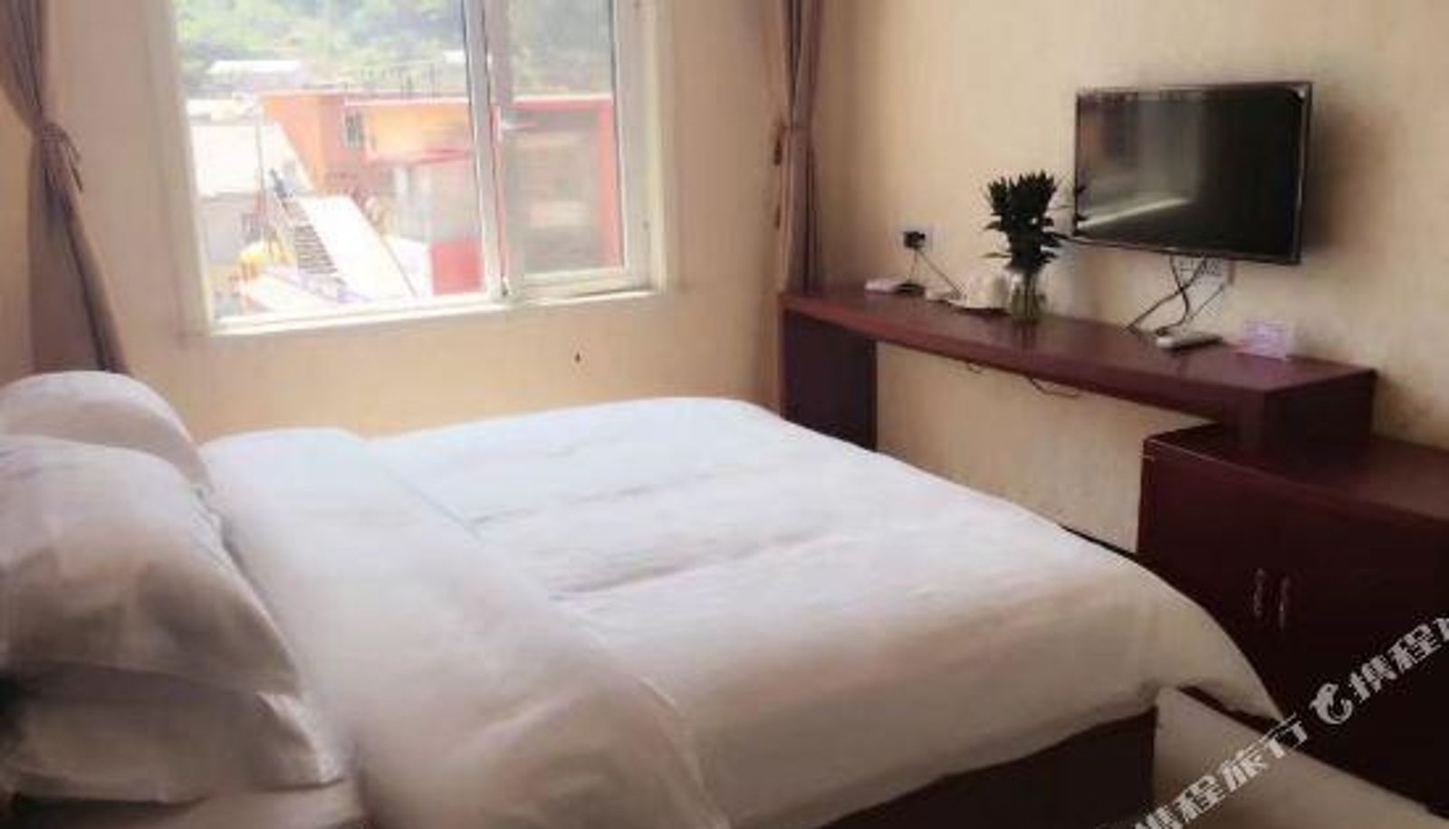 Room - Xinglong Express Hotel