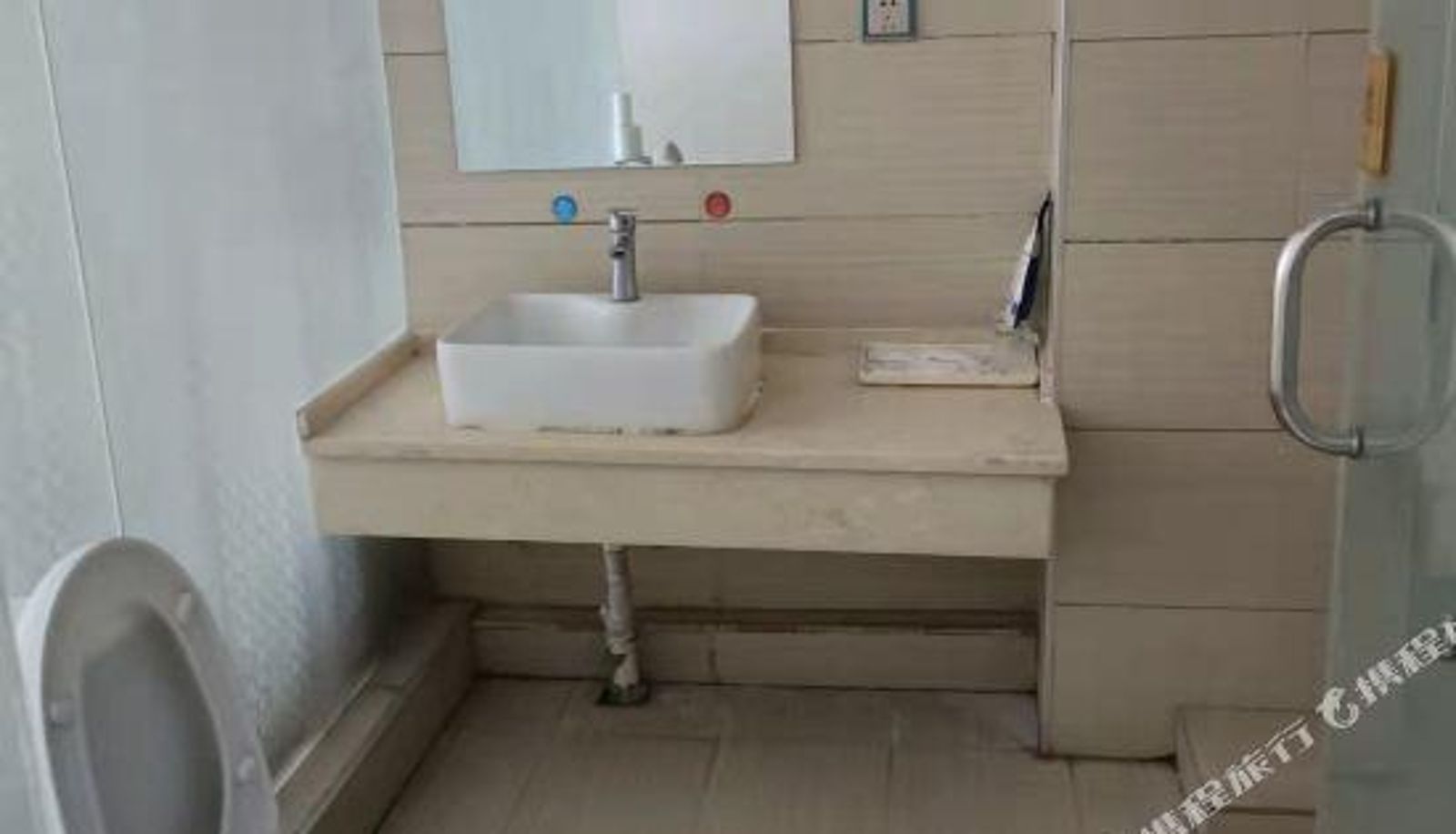 Chambre - Juyuange Business Hotel ( Xiangyang Wuzhou International Industry Expo City Branch)