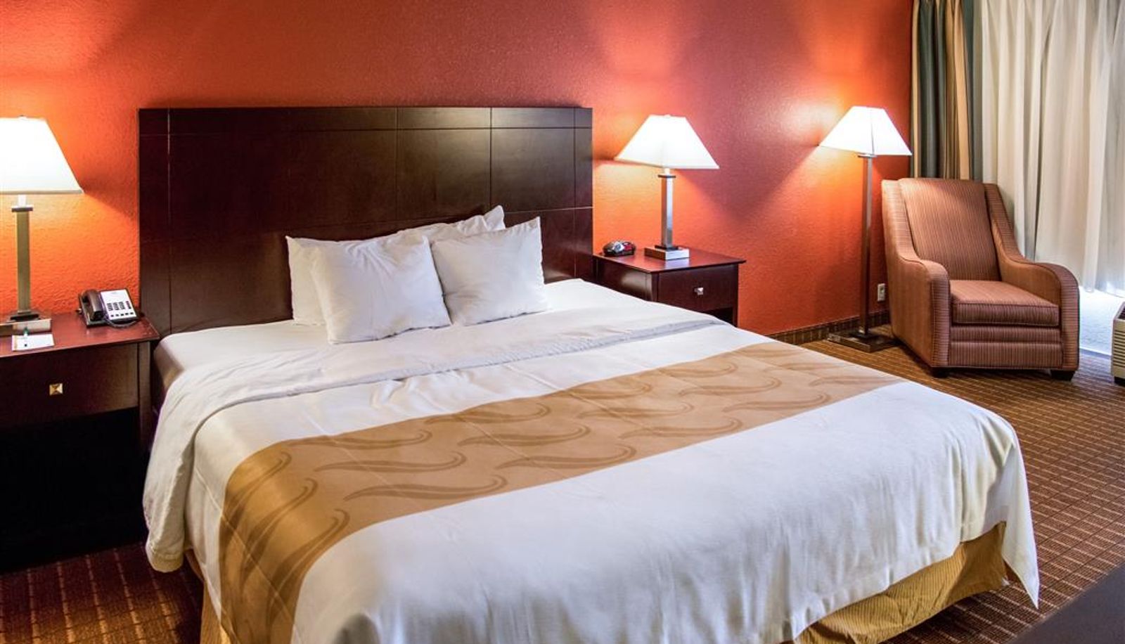 Zimmer - Quality Inn Fort Dodge