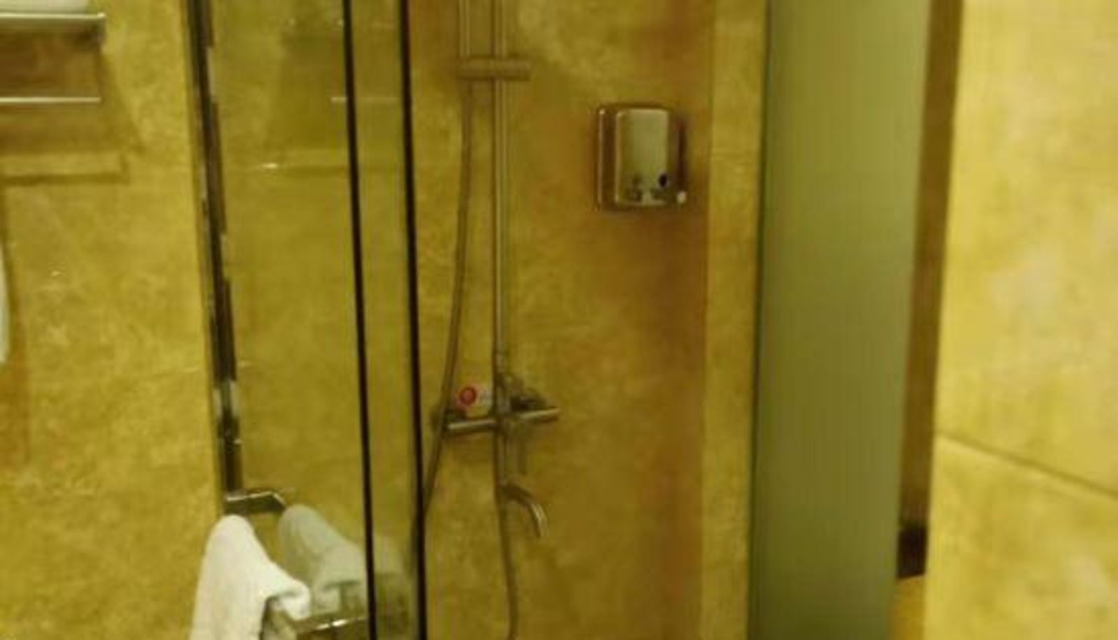 Camera business - Wenzhou wenyongshang Hotel