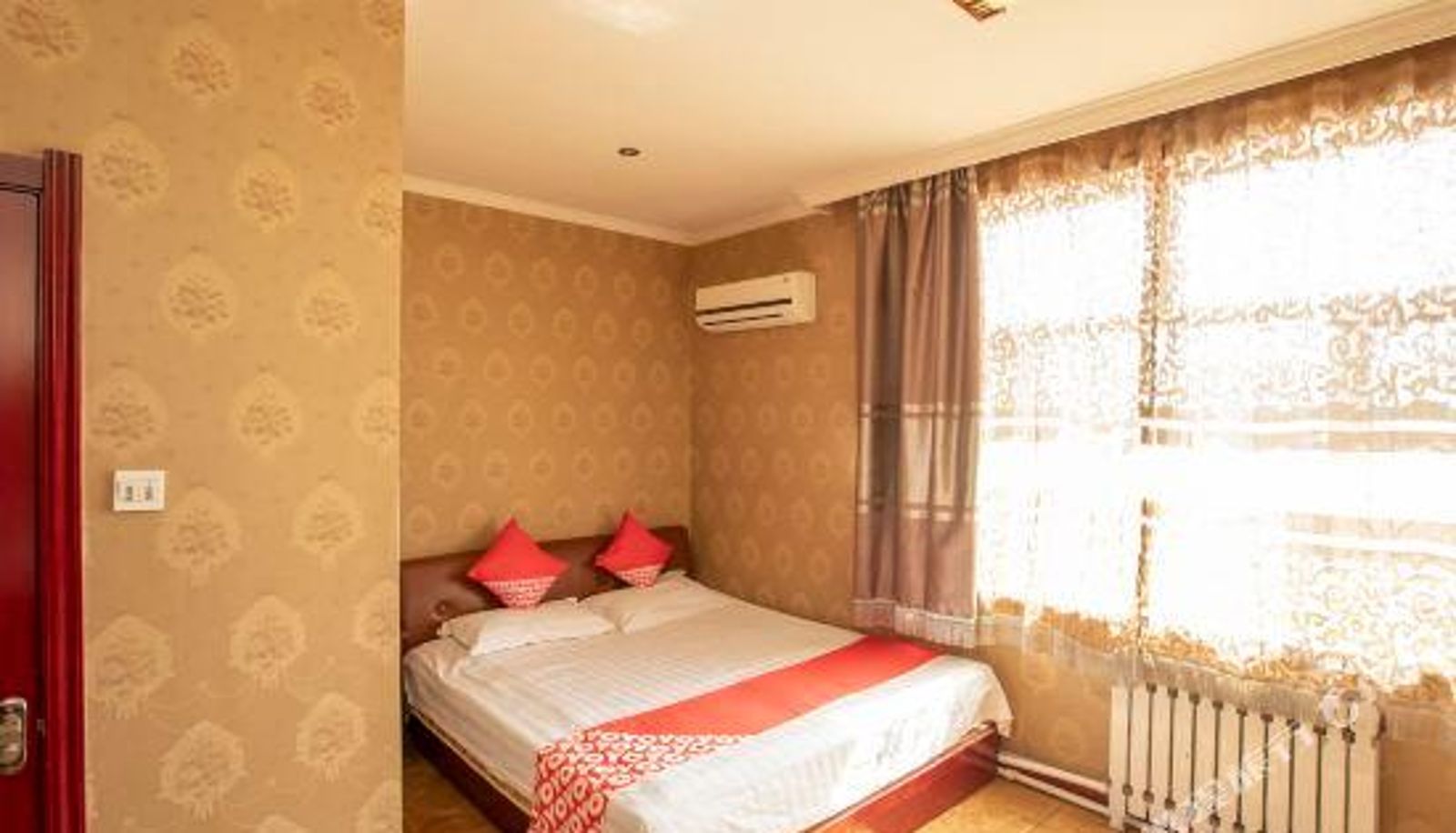 Camera - Ulanhot Hongfeng Leisure Hotel