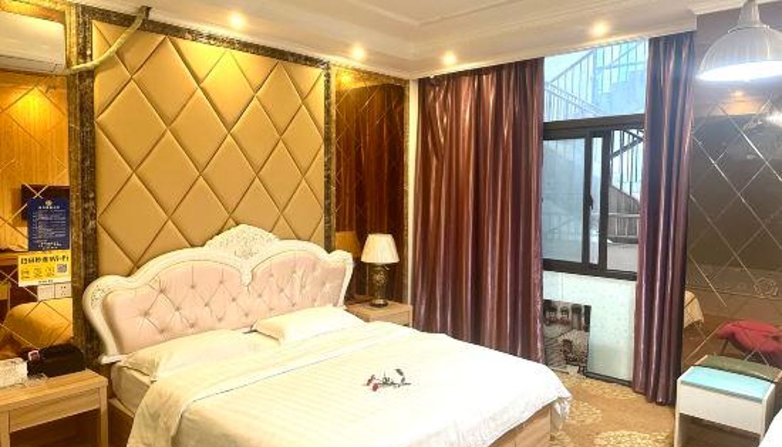Zimmer - Wuhu Hand-in-Hand Theme Hotel