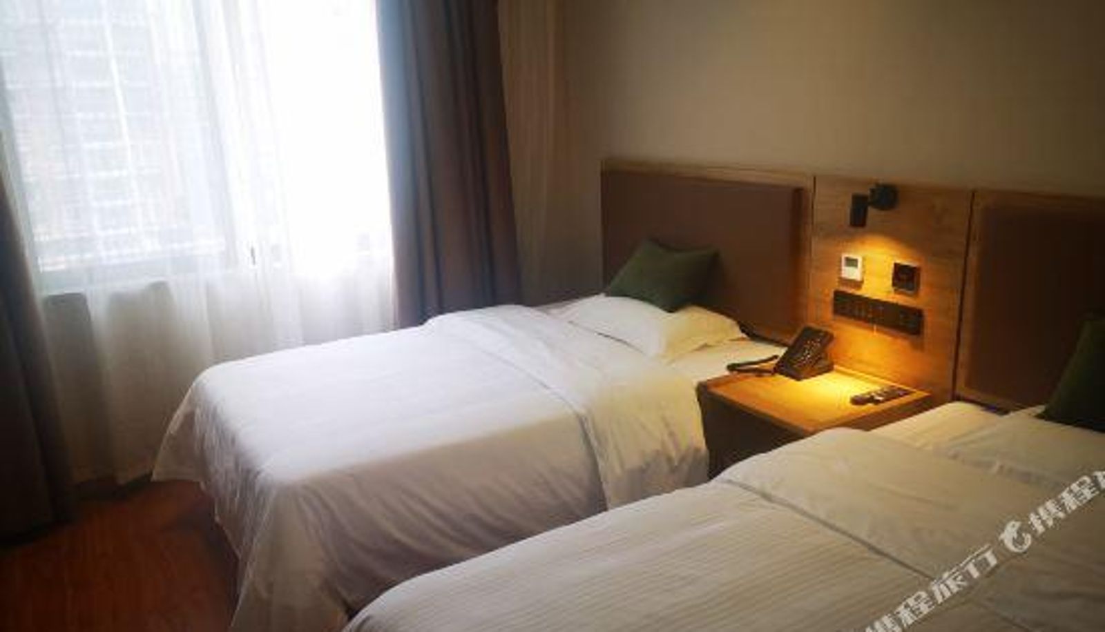 Zimmer - Holiday Inn Zhonghao