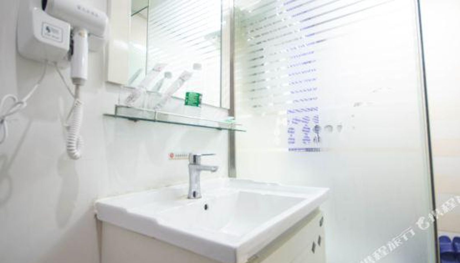 Kamer - Yinghuochong Hotel