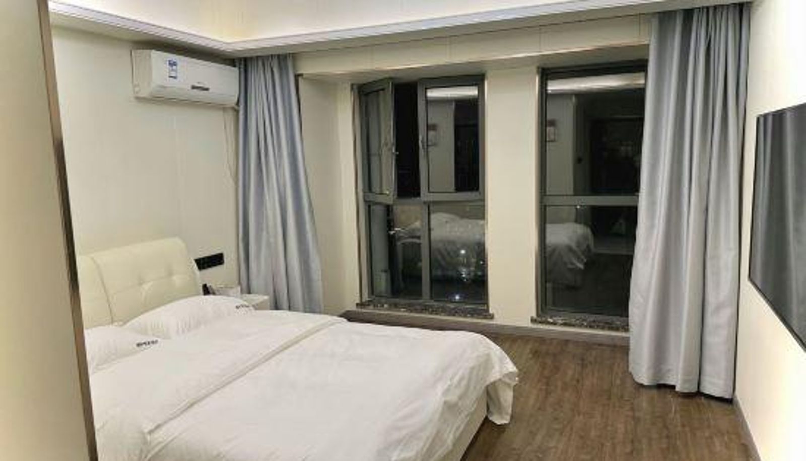 Innenbreich - Qianxi Intelligent Hotel (Wuhan Jingkai Wanda)