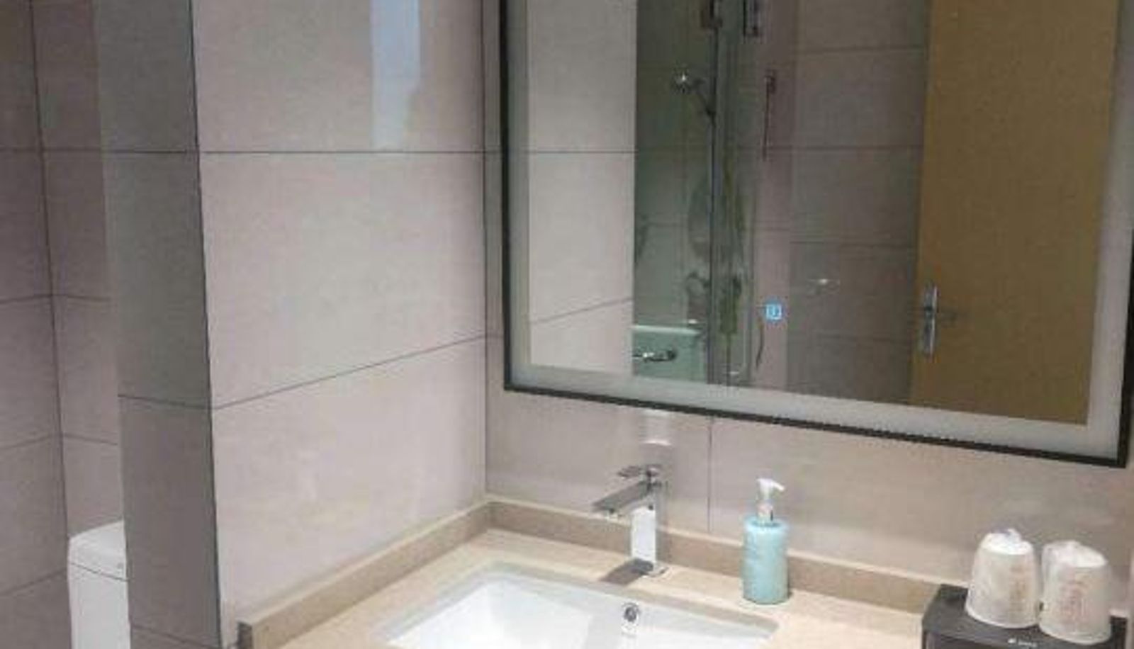 Kamer - Urban Convenience Hotel (Wuhan Jiyuqiao Branch)