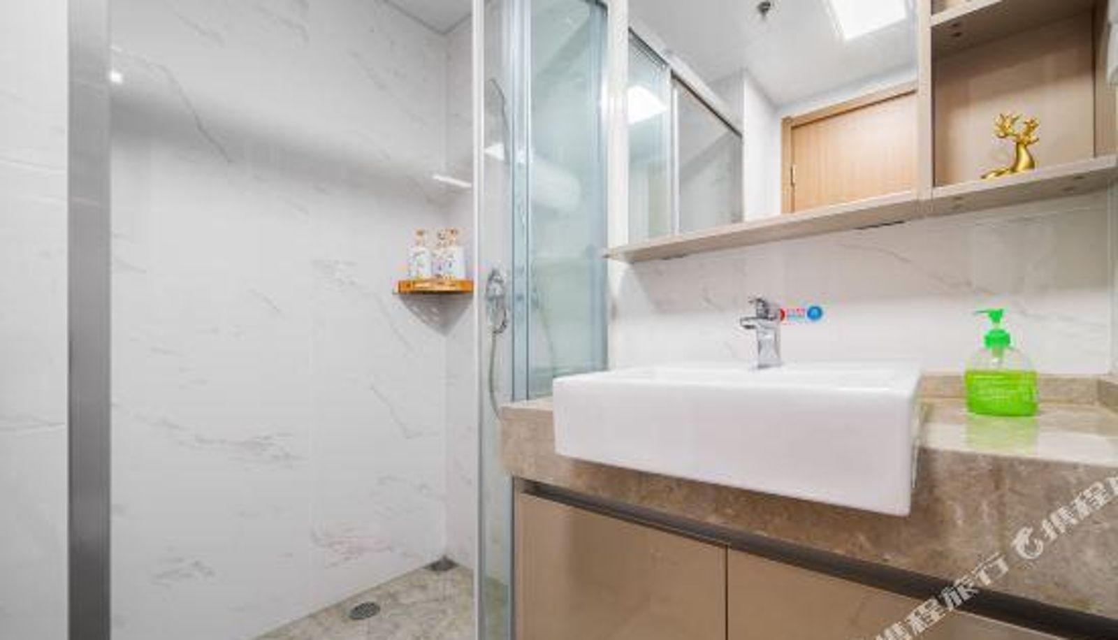 Habitación - Shangyuan Holiday Cinema Hotel (Wuhan Zhongjia Village Metro Station)
