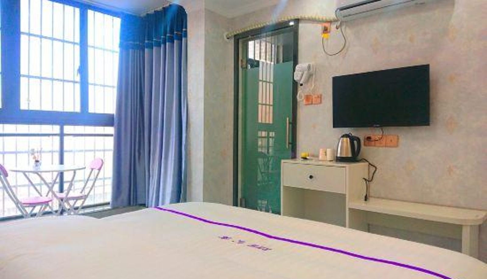 Chambre - Bright and Beautiful Apartment in Wuhan