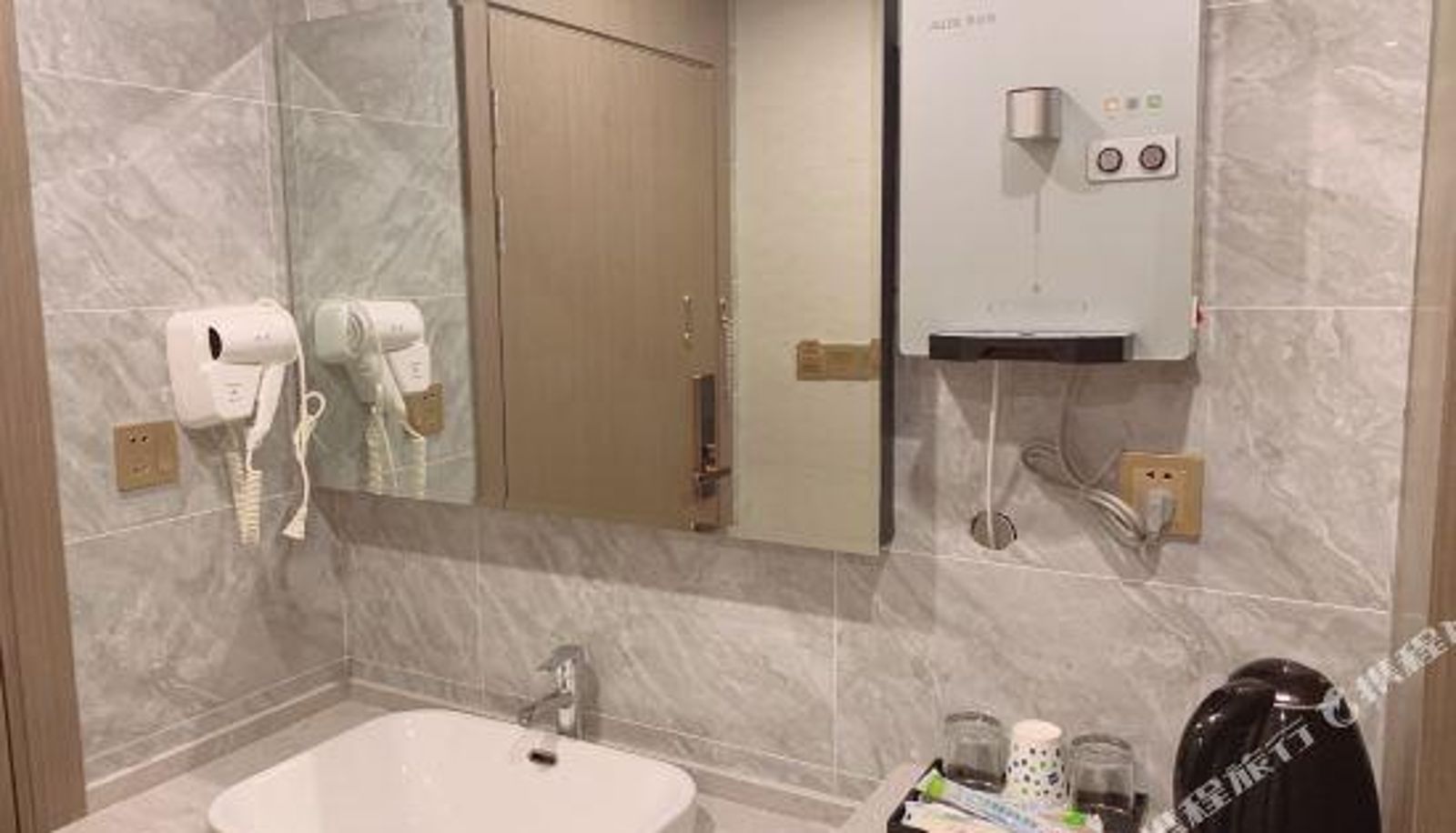 Chambre Business - Boju Fashion Hotel (Huashan Street Software New Town)