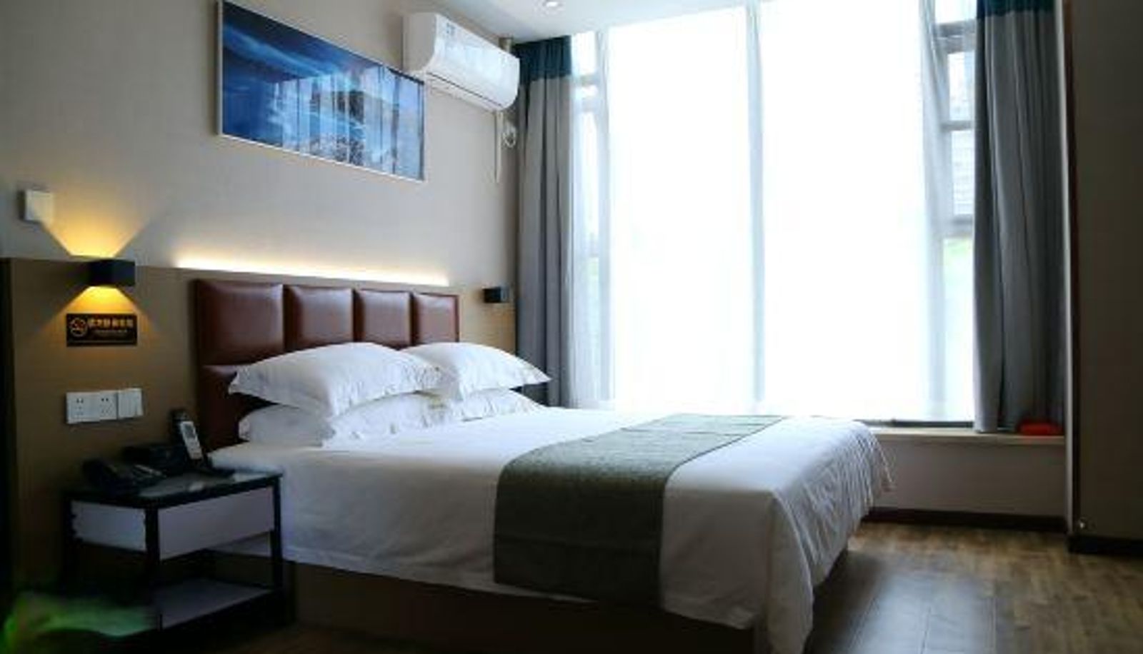 Pokój - Omanda Hotel