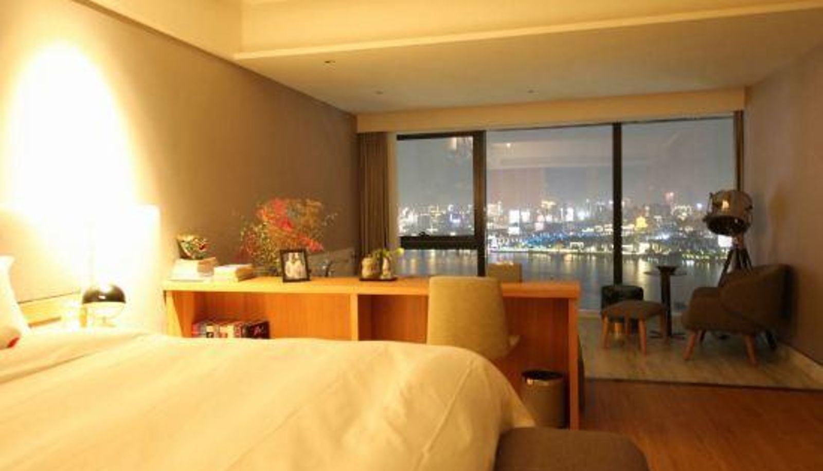 Habitación con vistas al río - Shell Hotel (World Trade Fair Yangtze River at Lanjiang Road Metro Station)