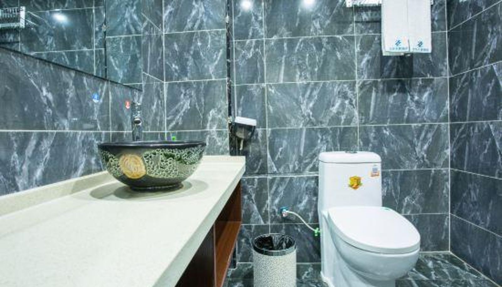 Chambre Business - Wuhan Zhizhi Theme Hotel (Zhongnan Caida Nanhu Fashion City Shop)