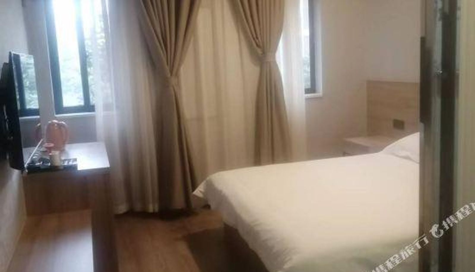 Business room - Boman Hotel (Huangjinkou Subway Station)
