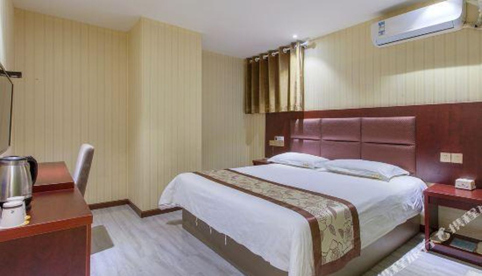 Habitación - Letu Hotel (Wuhan Tongji Hospital Qikou Road Metro Station)