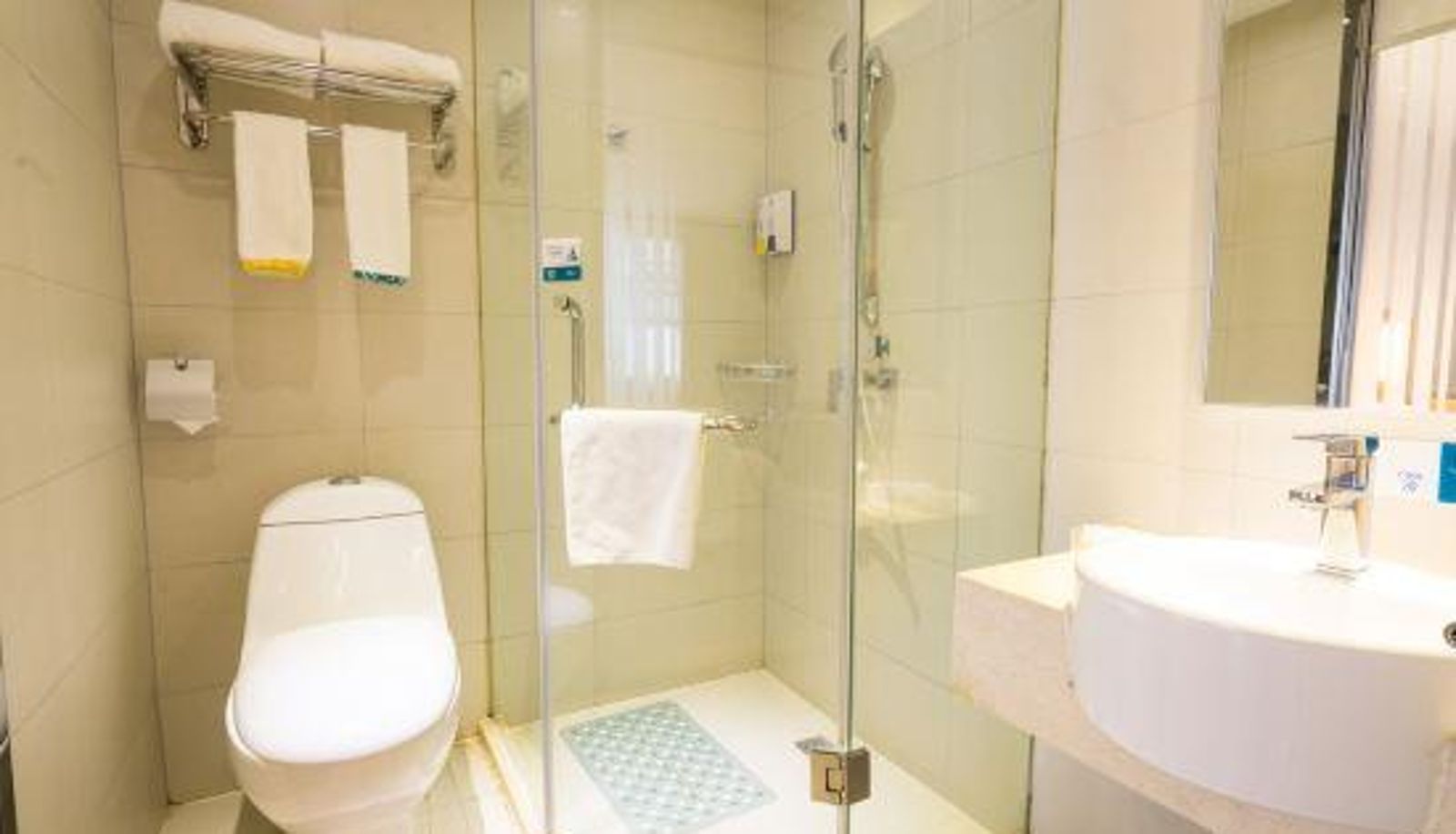 Room - wuhanwuchanghubeidaxuedian city comfort inn