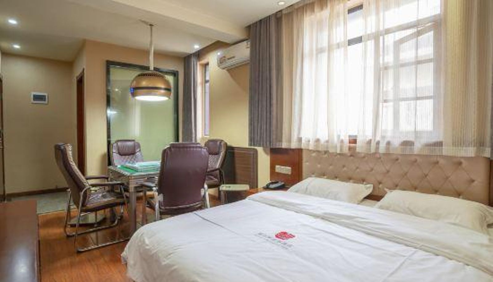 Room - Xiandao Lake Business Hotel