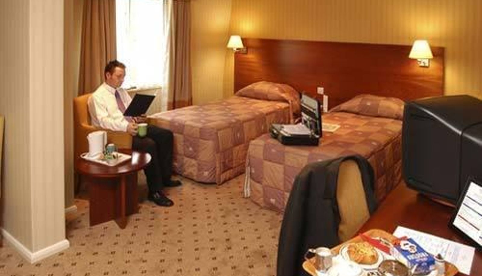 Chambre - Apollo Hotel