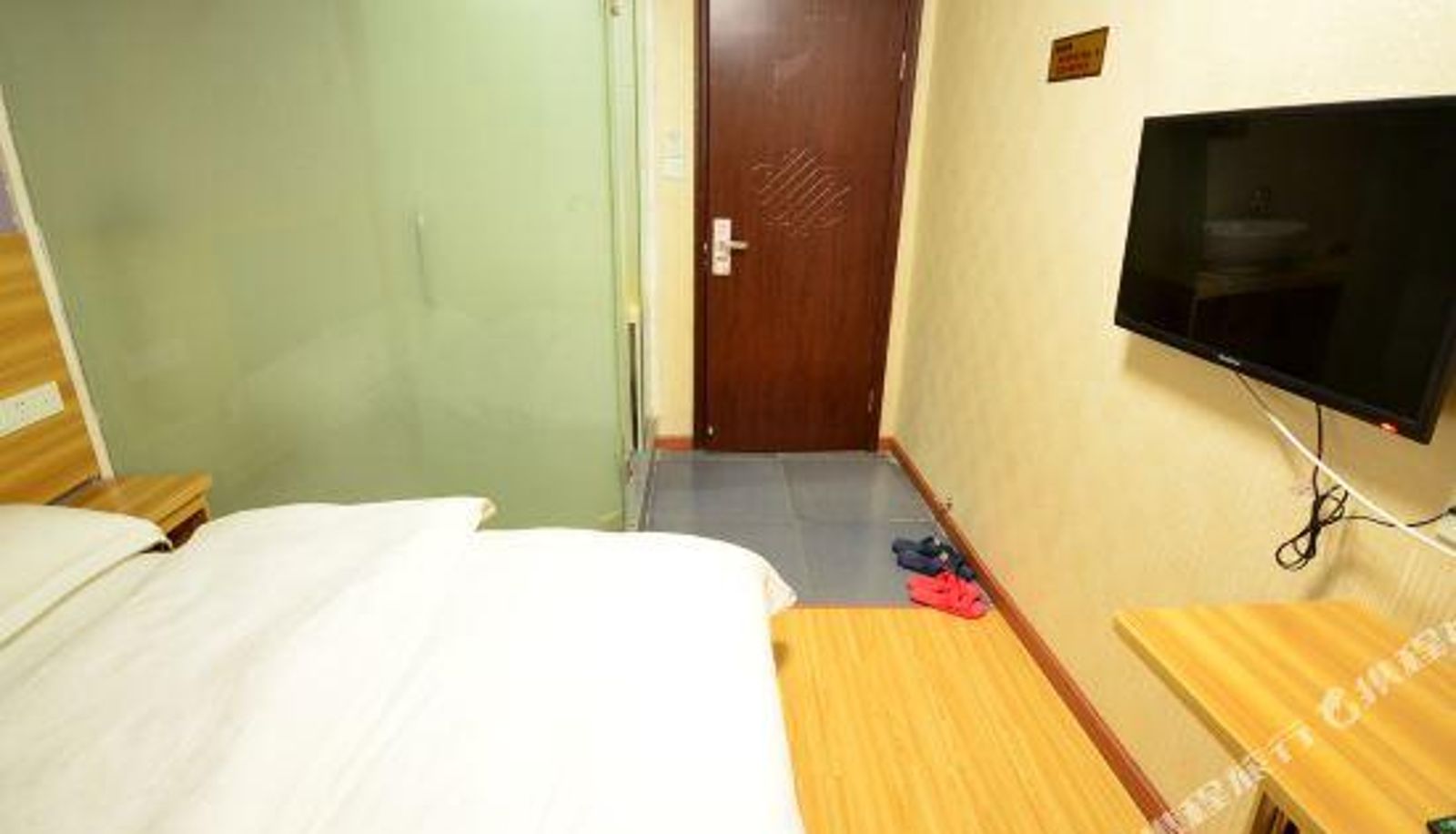 Camera - Huahuacheng Business Hotel