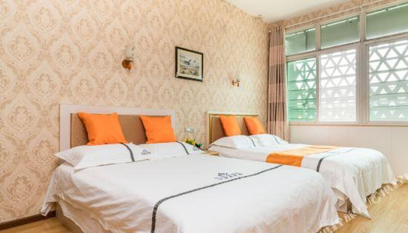 Room - Hexinrui Hostel